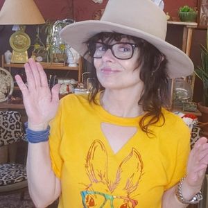 Meet your Posher, Nicky